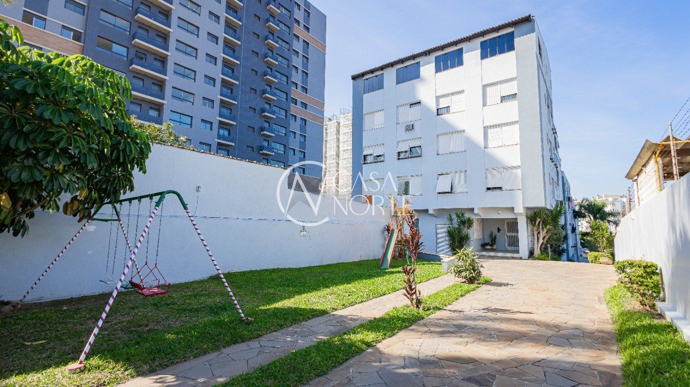 Apartamento à venda com 1 quarto, 45m², 1 vaga, Avenida do Forte no bairro Cristo Redentor em Porto Alegre