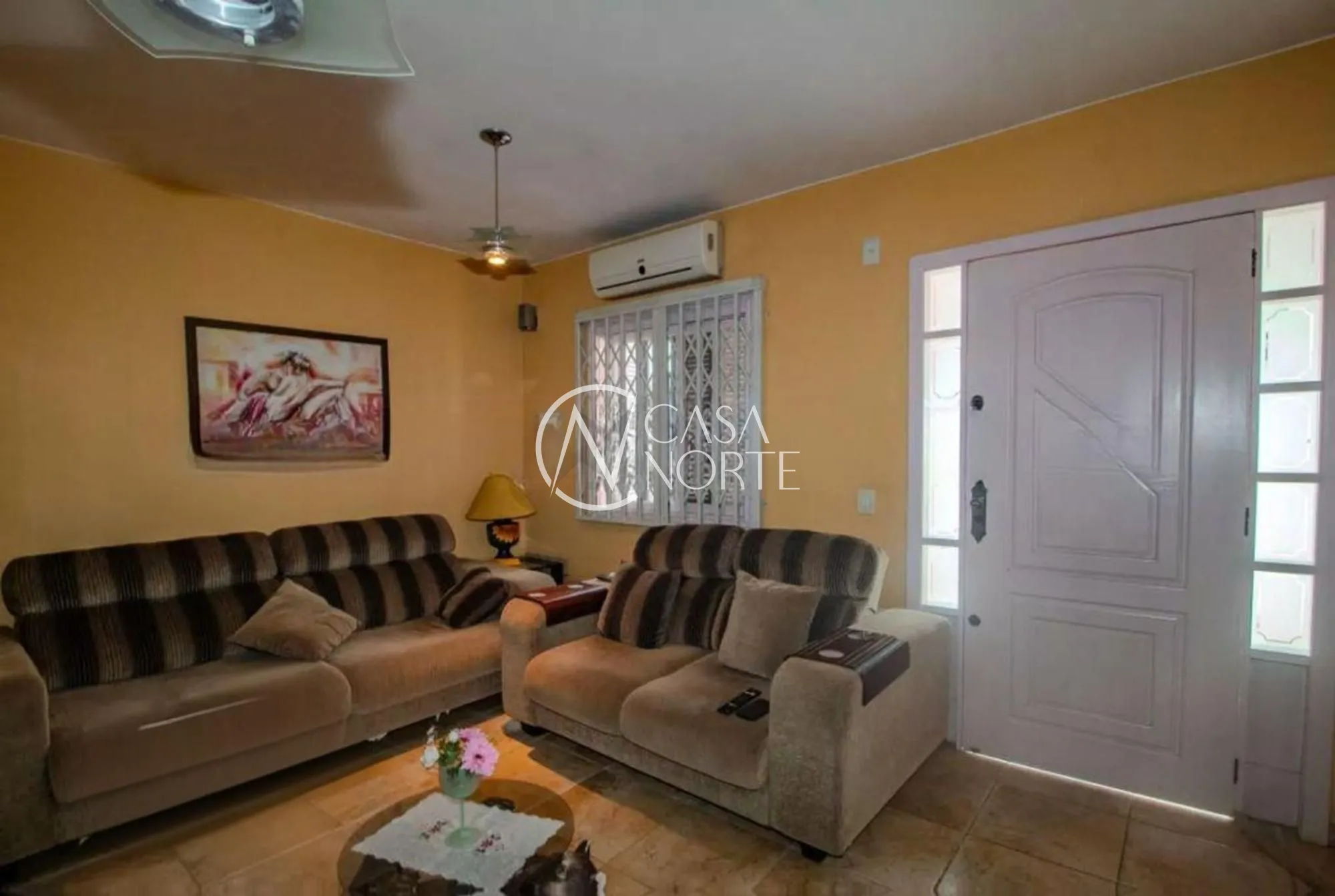 Casa à venda com 3 quartos, 140m², 2 vagas, Rua Frederico Etzberger no bairro Nonoai em Porto Alegre