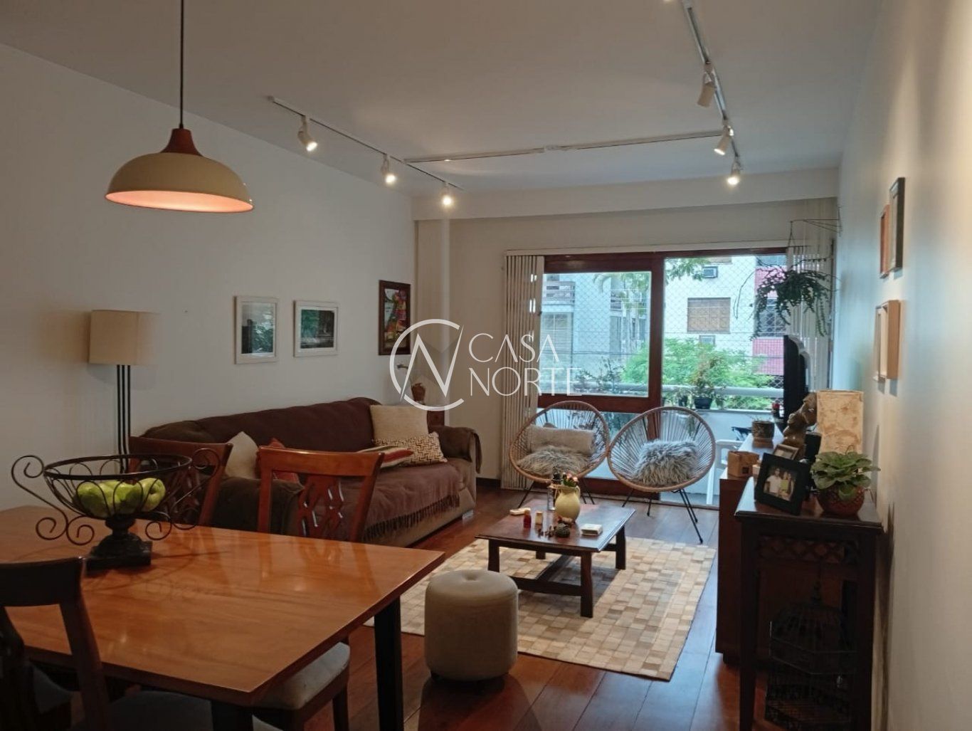 Apartamento à venda com 2 quartos, 113m², 1 suíte, 1 vaga, Rua Chile no bairro Jardim Botânico em Porto Alegre