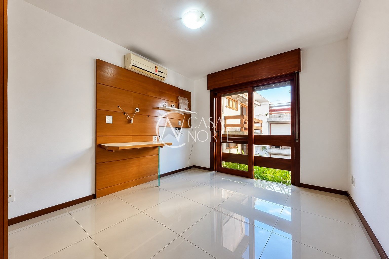 Apartamento à venda com 2 quartos, 62m², 1 vaga, Rua Cabral no bairro Rio Branco em Porto Alegre