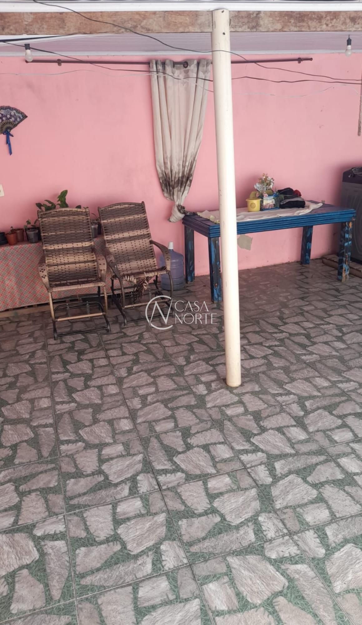 Casa à venda com 3 quartos, 200m², 1 suíte, 1 vaga, Rua Lydia Moschetti no bairro Jardim Leopoldina em Porto Alegre