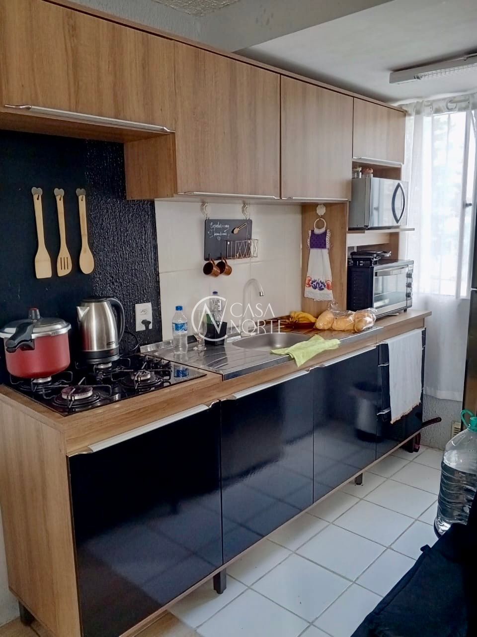 Apartamento à venda com 2 quartos, 42m², 1 vaga, Rua Egydio Pedro Flach no bairro Jardim Leopoldina em Porto Alegre