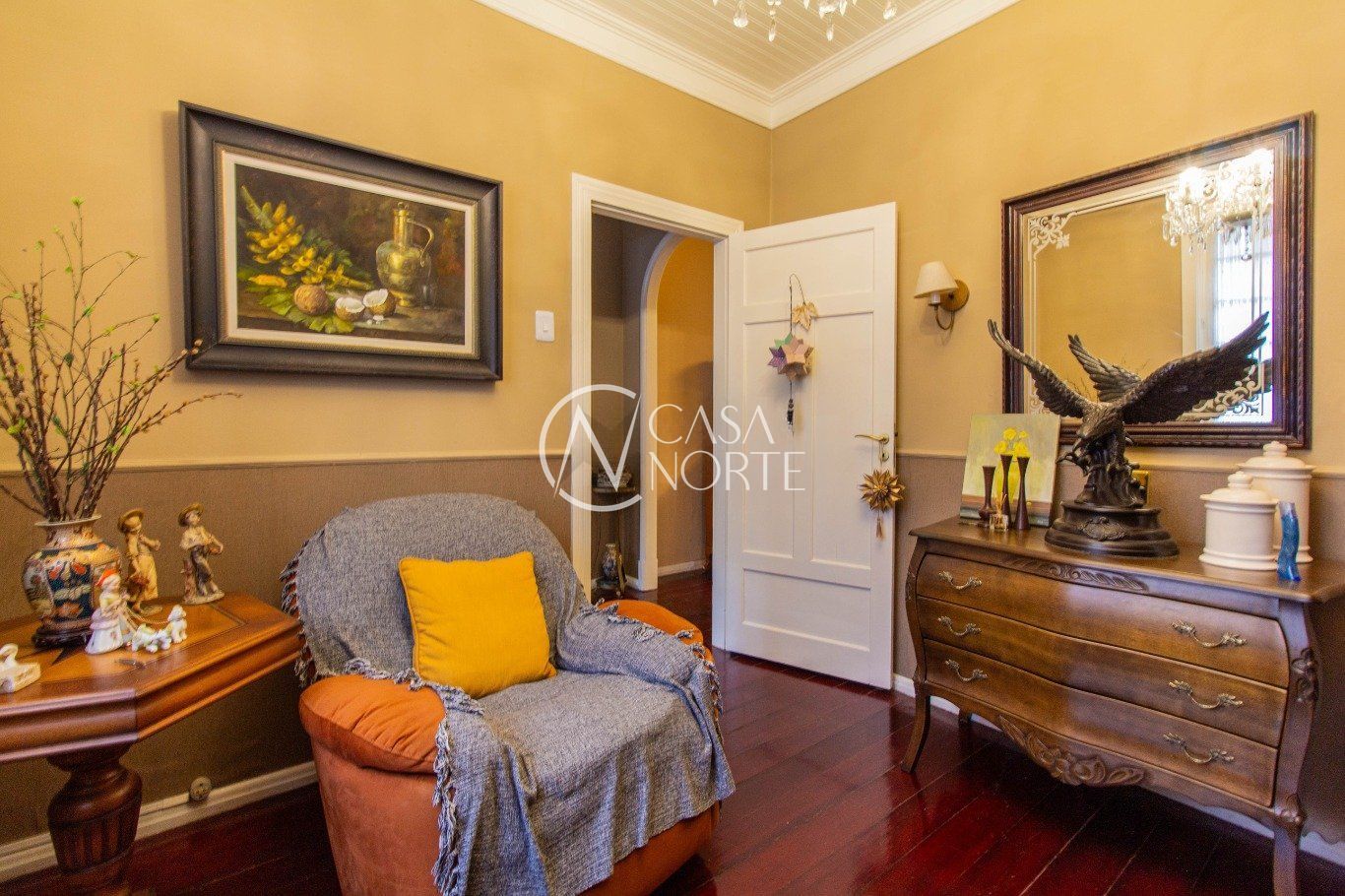 Casa à venda com 4 quartos, 280m², Rua São Carlos no bairro Floresta em Porto Alegre