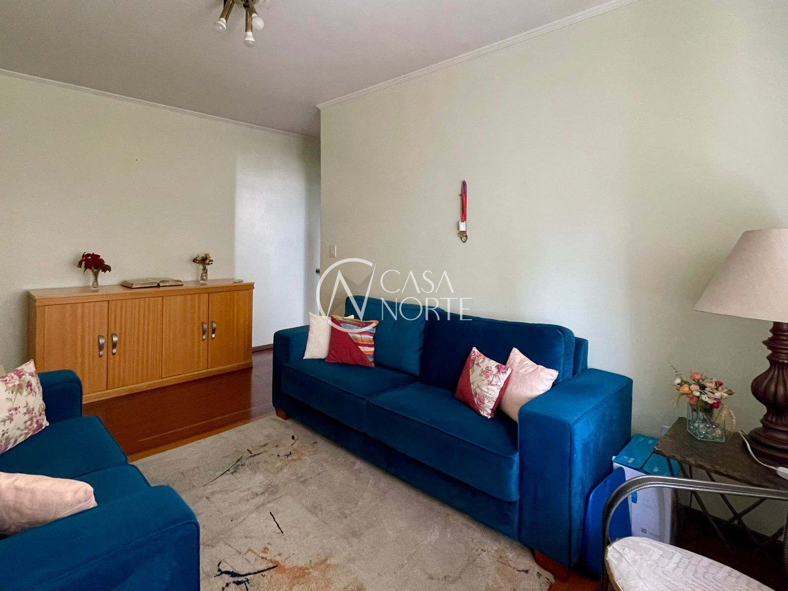 Apartamento à venda com 2 quartos, 78m², 1 vaga, Rua Marquês de Alegrete no bairro São João em Porto Alegre
