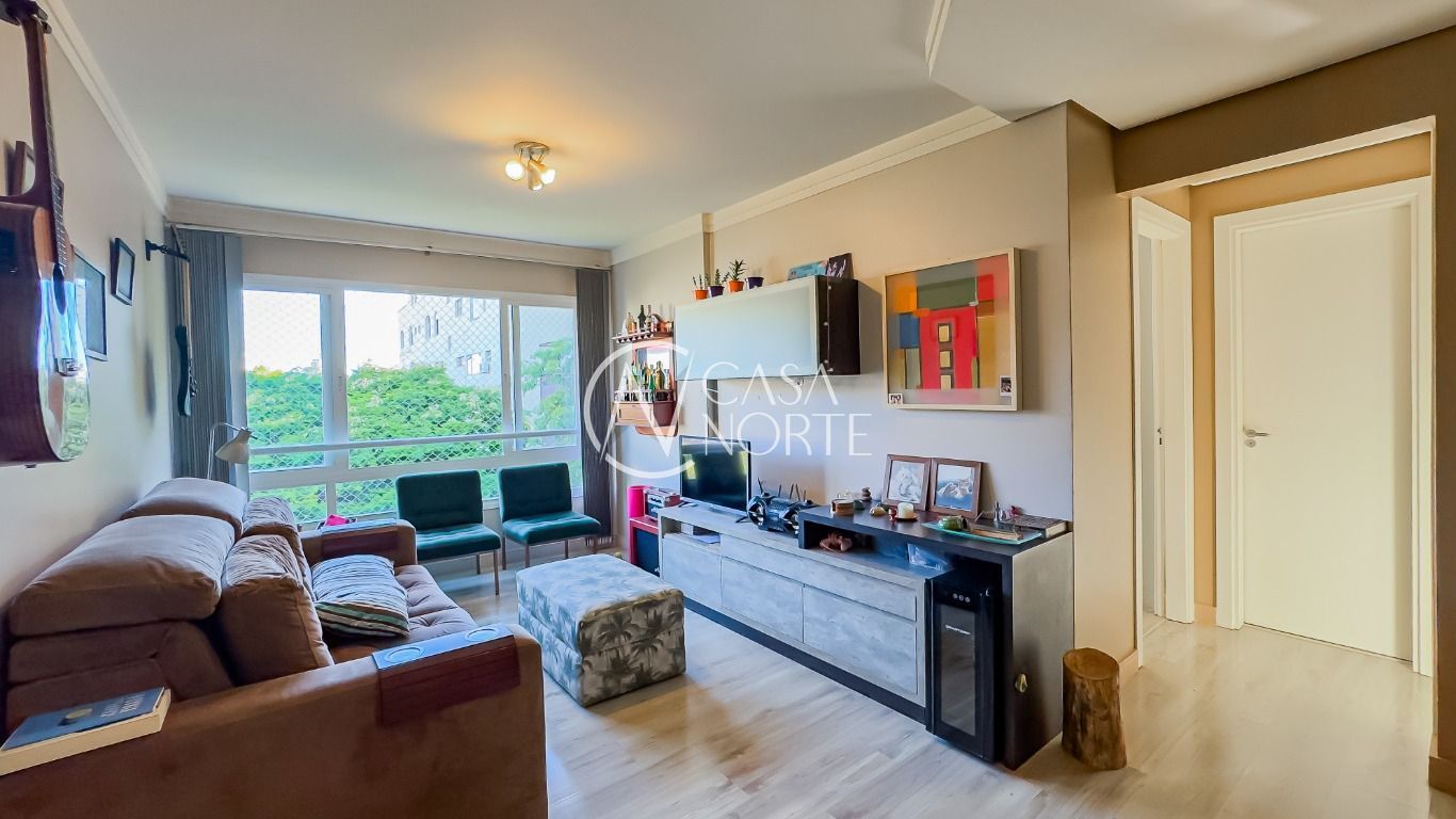 Apartamento à venda com 2 quartos, 69m², 1 suíte, 2 vagas, Rua Dona Eugênia no bairro Santa Cecília em Porto Alegre