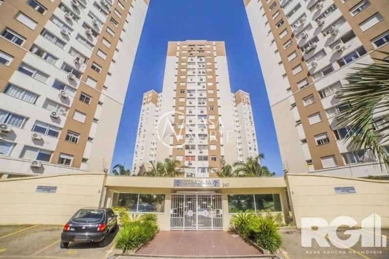 Apartamento à venda com 3 quartos, 65m², 1 suíte, 1 vaga, Avenida Dom Cláudio José Gonçalves Ponce de Leão no bairro Vila Ipiranga em Porto Alegre