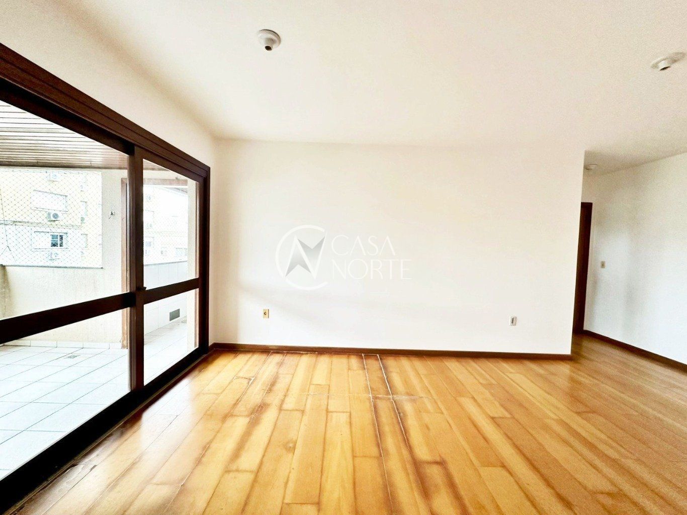 Apartamento à venda com 2 quartos, 83m², 1 suíte, 1 vaga, Avenida Mathilde Trein Renner no bairro Vila Ipiranga em Porto Alegre