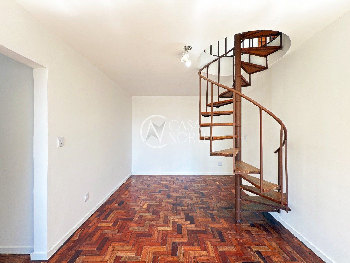 Cobertura à venda com 2 quartos, 150m², 1 vaga, Rua Doutor Campos Velho no bairro Cristal em Porto Alegre