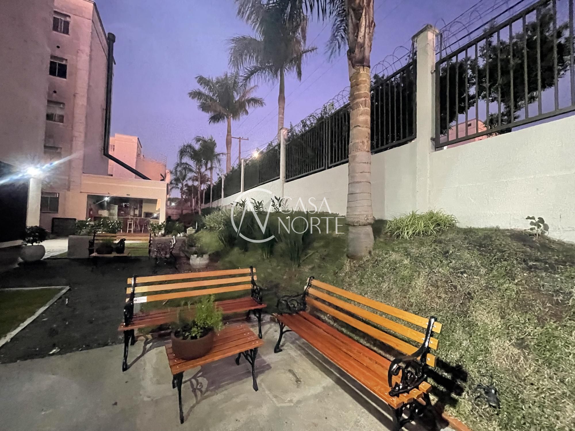 Apartamento à venda com 2 quartos, 42m², 1 vaga, Rua Ada Vaz Cabeda no bairro Jardim Leopoldina em Porto Alegre