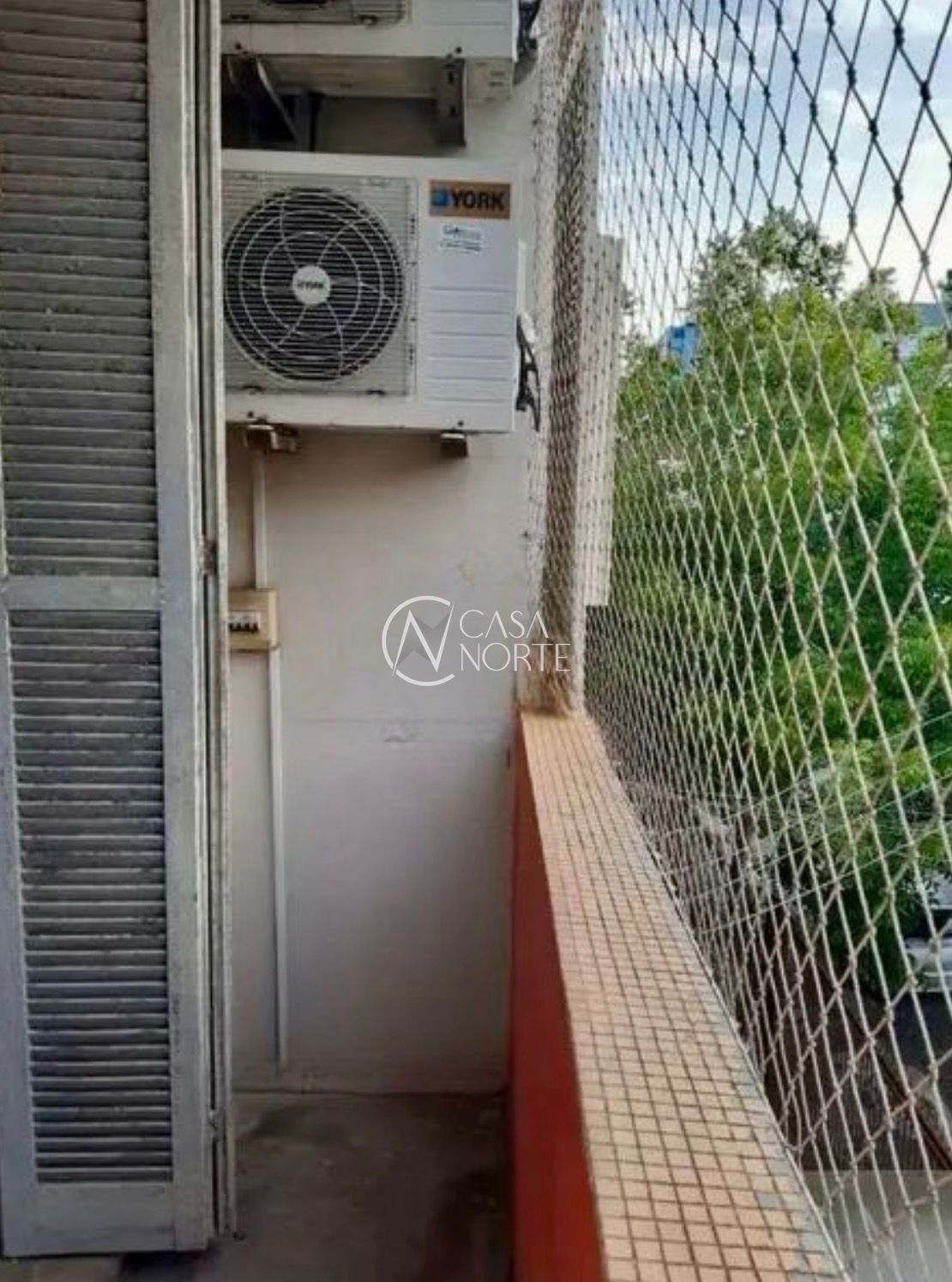 Apartamento à venda com 3 quartos, 116m², 1 suíte, 2 vagas, Rua Domingos José de Almeida no bairro Rio Branco em Porto Alegre