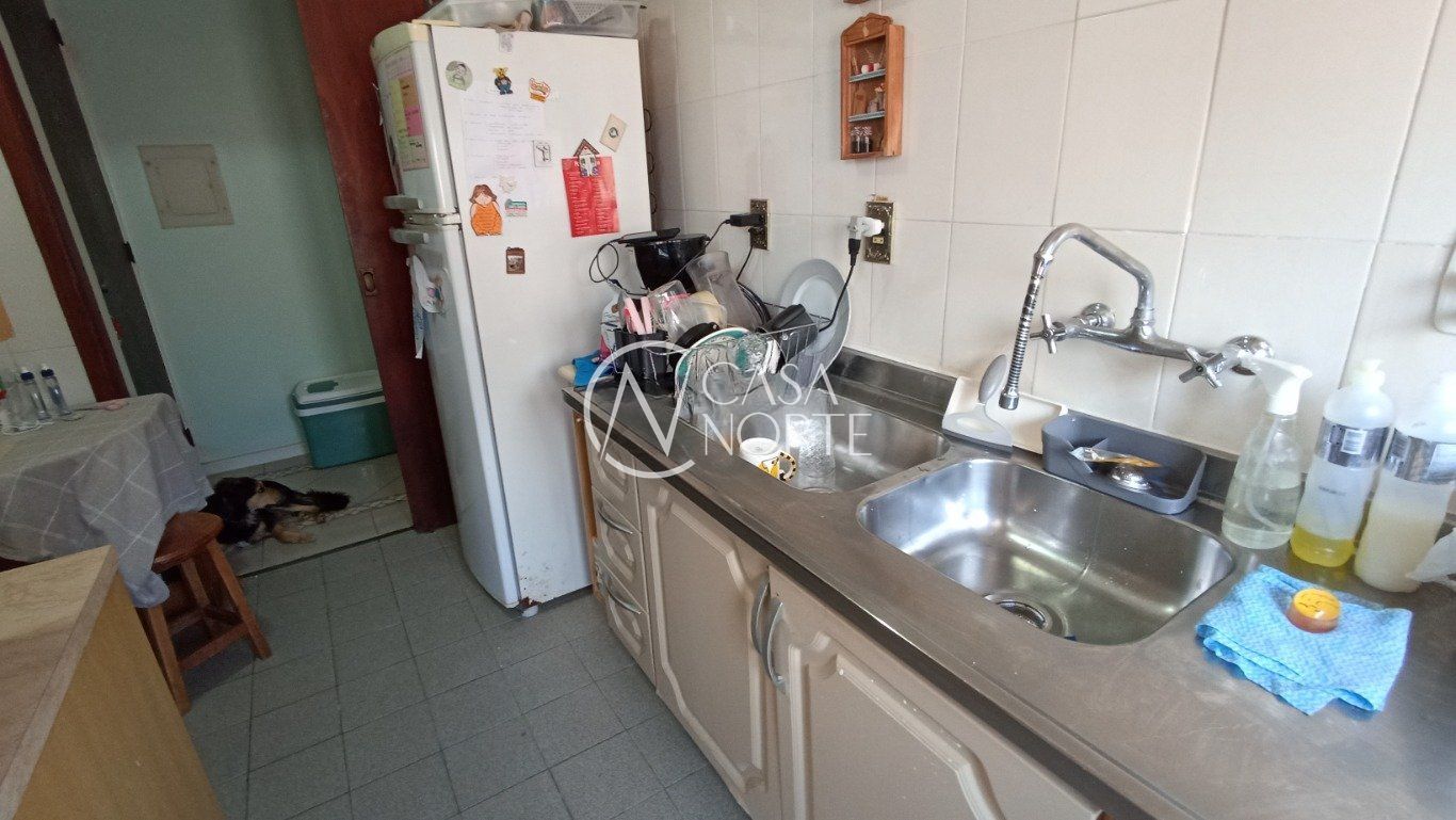 Apartamento à venda com 2 quartos, 91m², 1 vaga, Rua Alberto Silva no bairro Vila Ipiranga em Porto Alegre