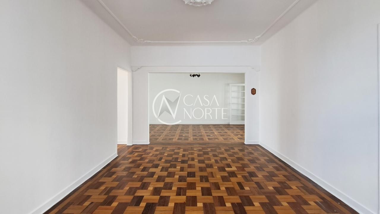 Apartamento à venda com 3 quartos, 123m², Avenida Independência no bairro Moinhos de Vento em Porto Alegre