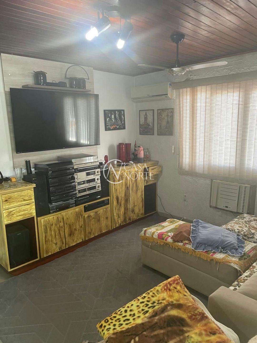 Cobertura à venda com 3 quartos, 177m², 1 suíte, 2 vagas, Rua Conselheiro Ângelo Ferraz no bairro Jardim Itu em Porto Alegre