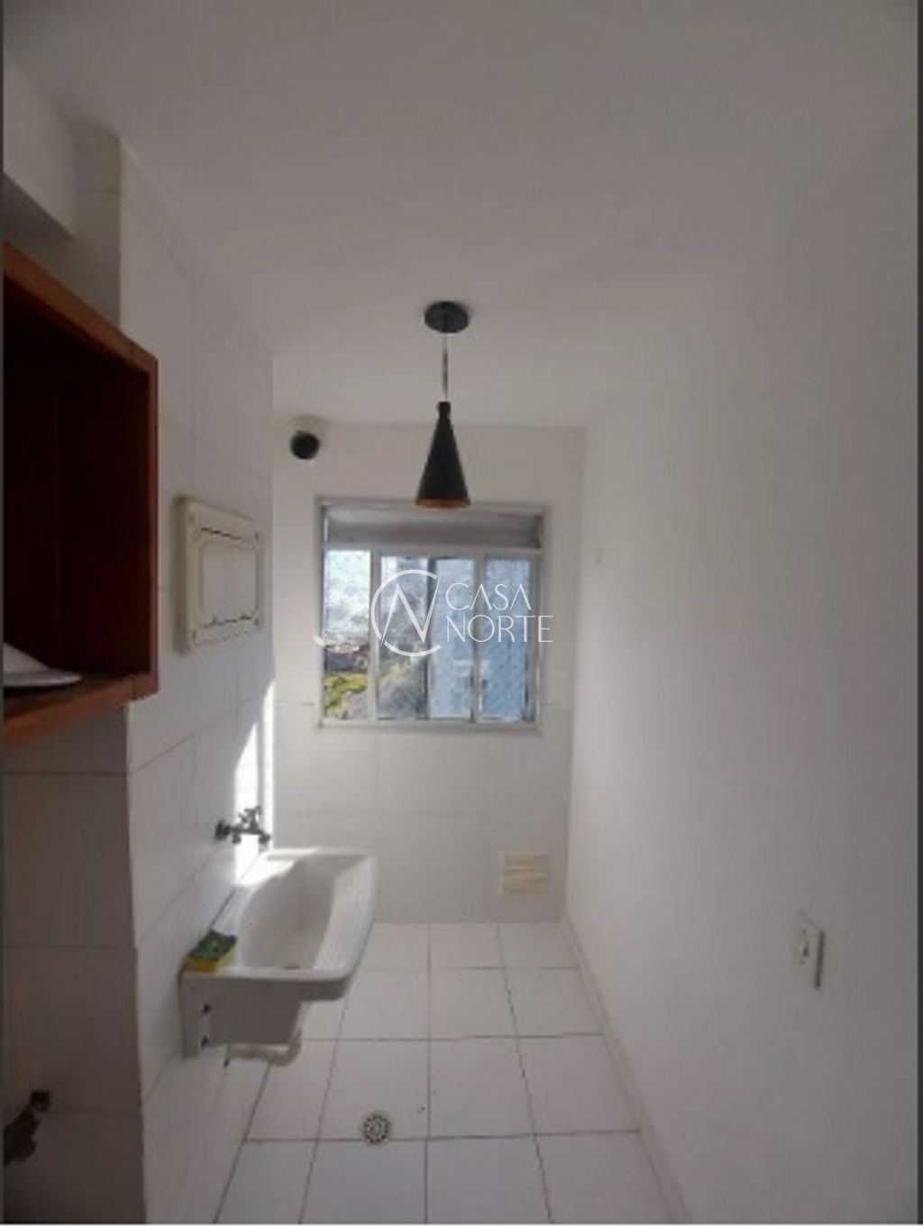 Apartamento à venda com 2 quartos, 48m², 1 vaga, Avenida Cascais no bairro Passo das Pedras em Porto Alegre