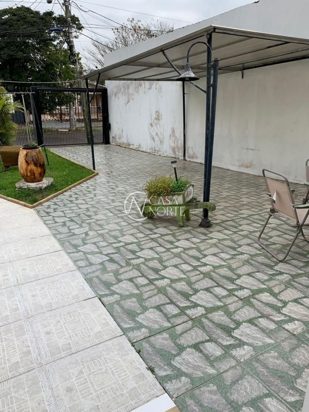 Casa à venda com 3 quartos, 110m², 2 vagas, Avenida Toledo Piza no bairro Sarandi em Porto Alegre