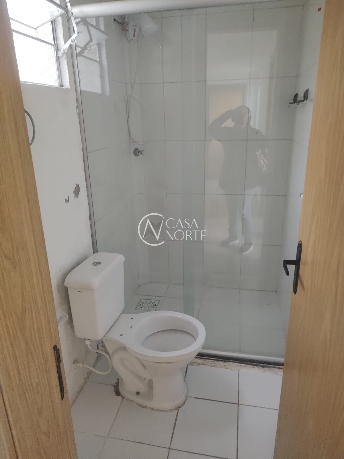Apartamento à venda com 2 quartos, 42m², 1 vaga, Avenida Juscelino Kubitschek de Oliveira no bairro Jardim Leopoldina em Porto Alegre