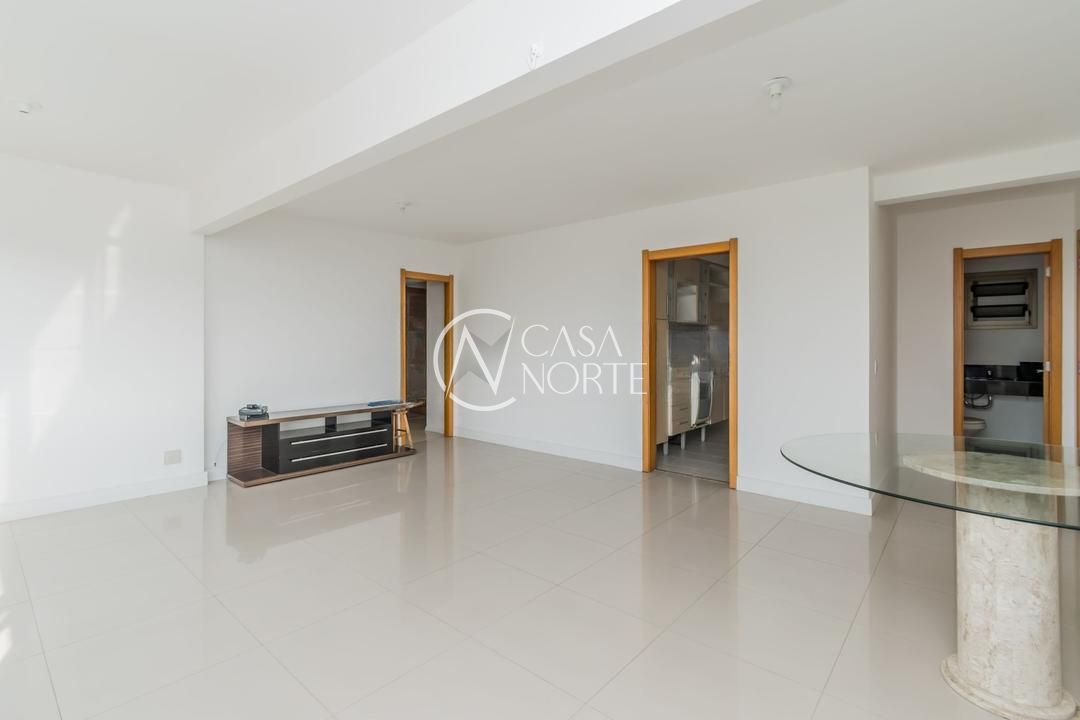 Apartamento à venda com 3 quartos, 106m², 1 suíte, 2 vagas, Avenida Cristóvão Colombo no bairro Higienópolis em Porto Alegre