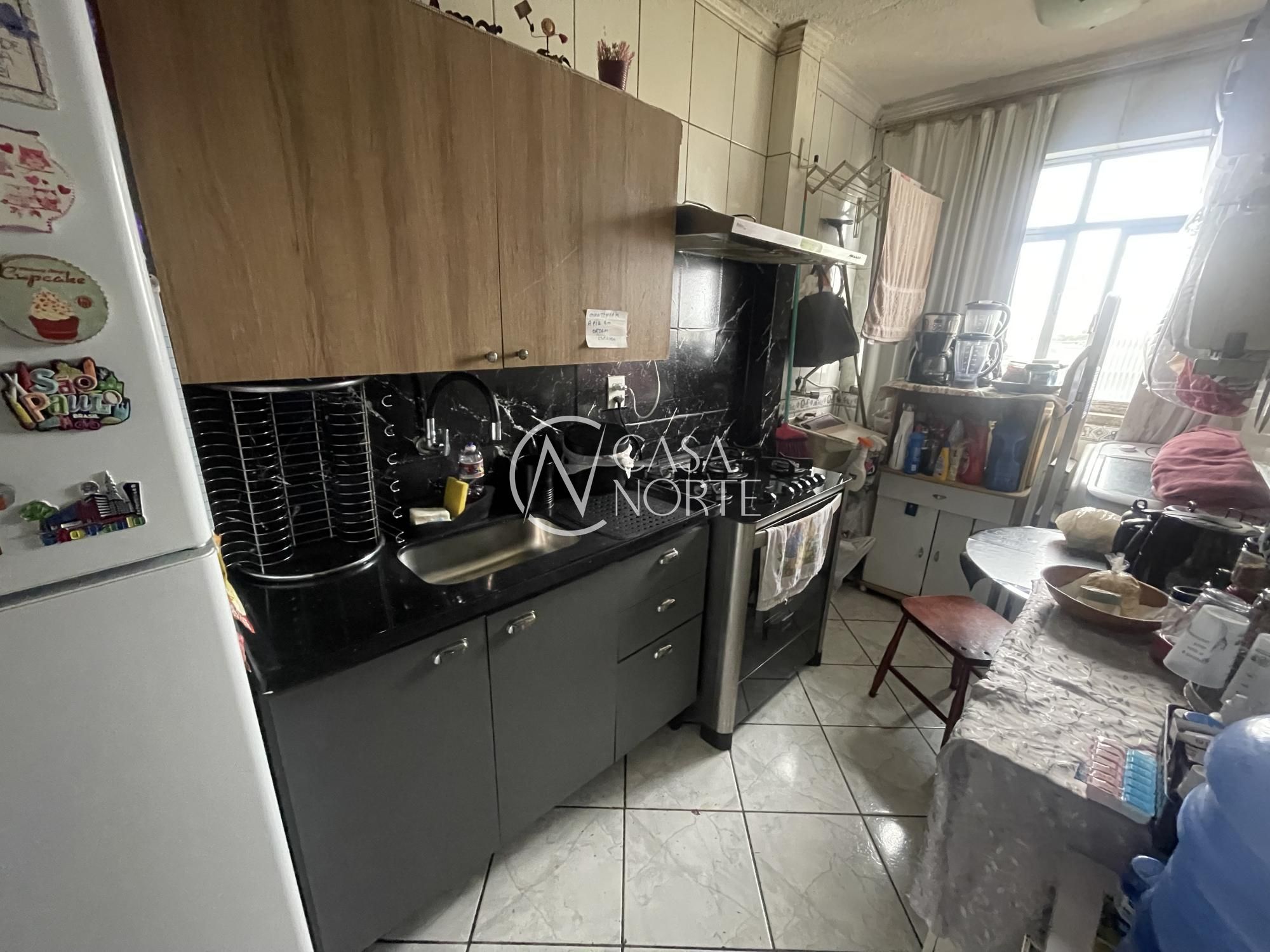 Apartamento à venda com 2 quartos, 59m², Rua Abaeté no bairro Sarandi em Porto Alegre