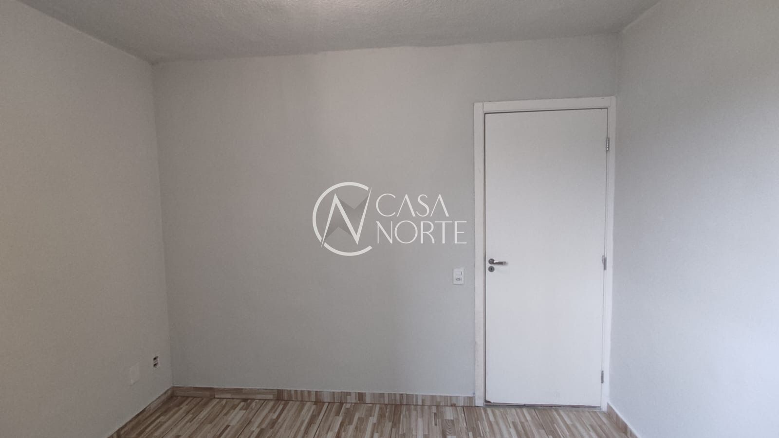 Apartamento à venda com 2 quartos, 42m², 1 vaga, Rua Irmã Teresilda Steffen no bairro Mário Quintana em Porto Alegre