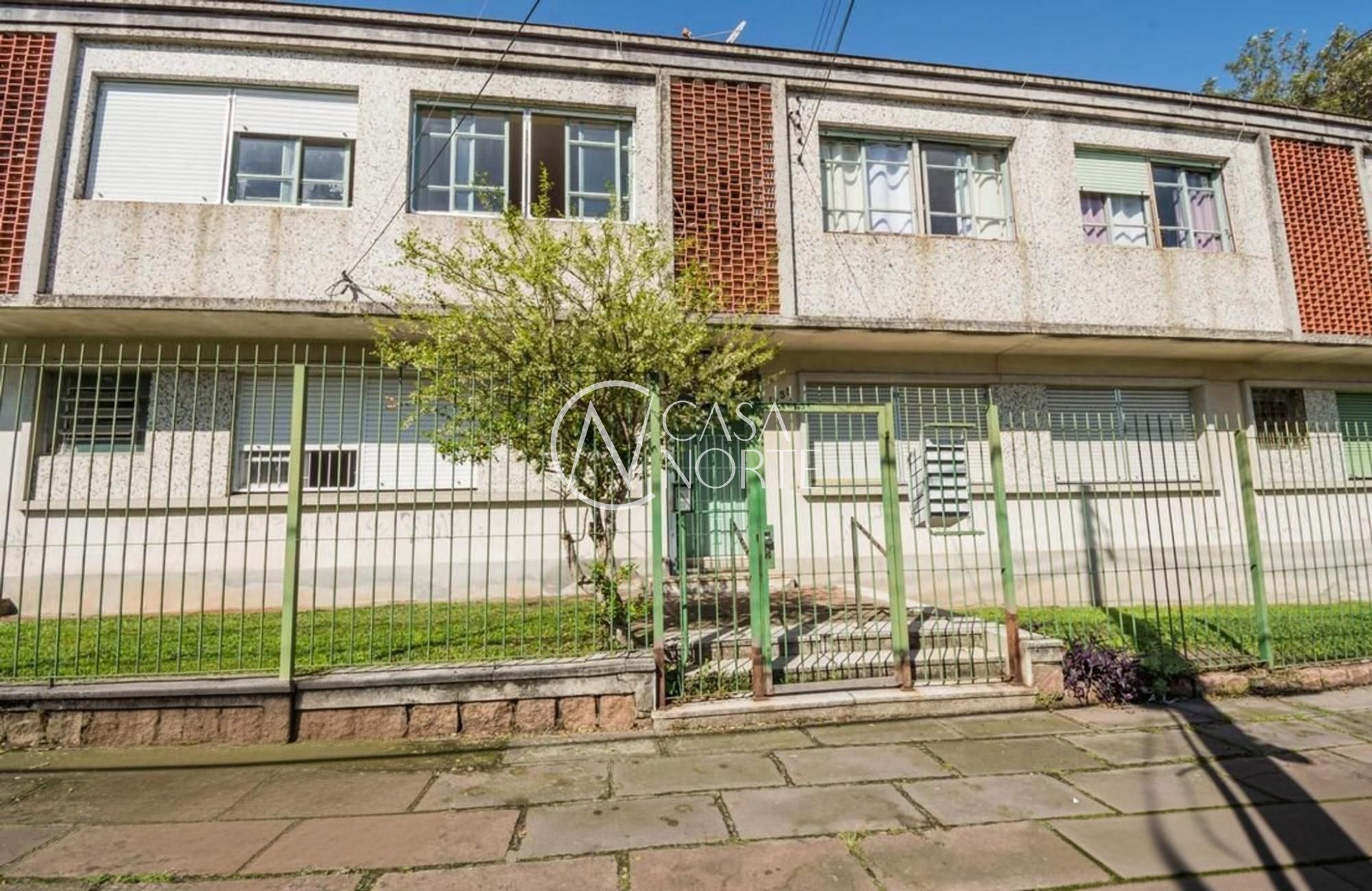 Apartamento à venda com 3 quartos, 109m², Rua Santa Cecília no bairro Santa Cecília em Porto Alegre