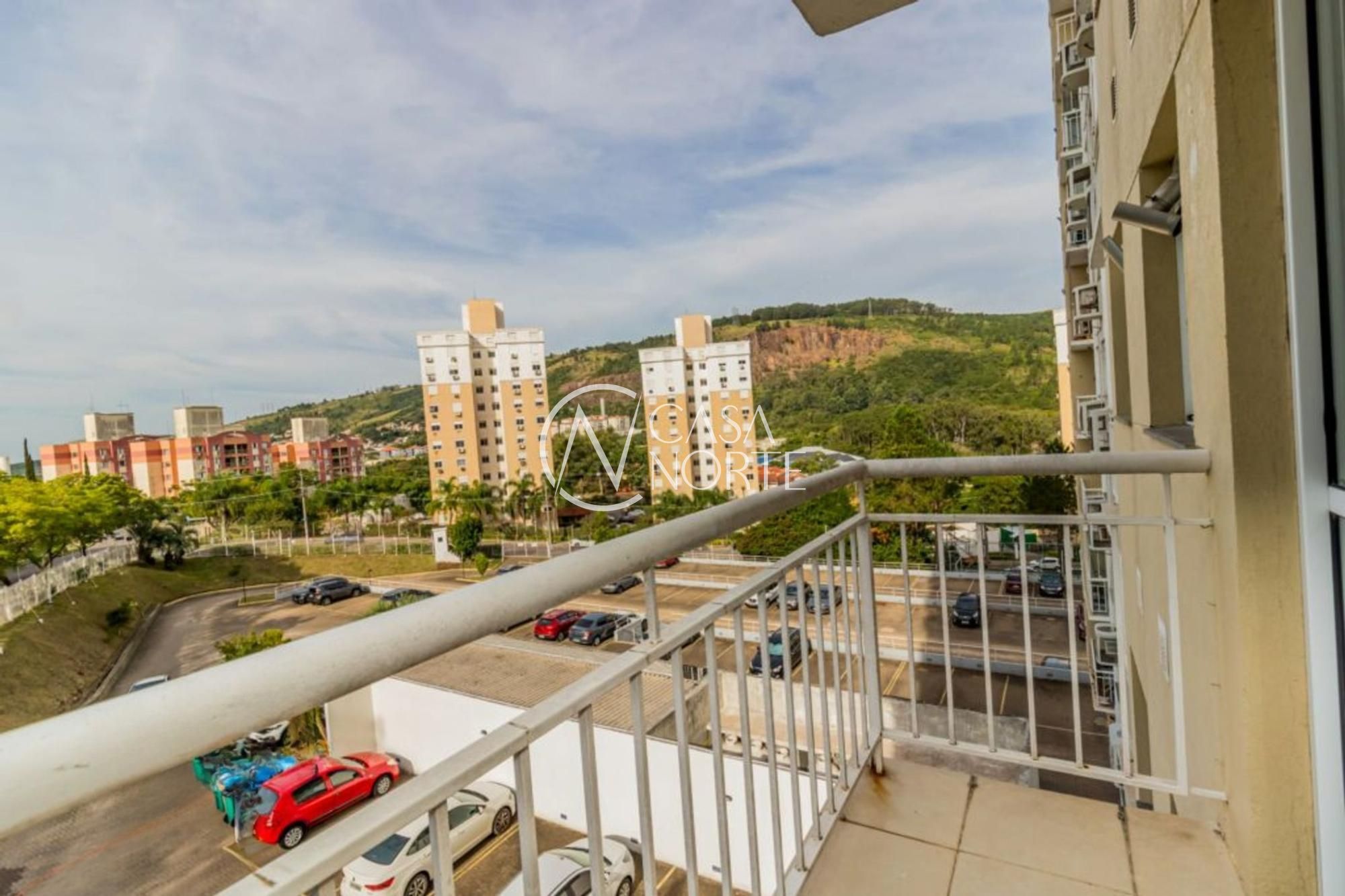 Apartamento à venda com 3 quartos, 72m², 1 suíte, 1 vaga, Rua Abram Goldsztein no bairro Jardim Carvalho em Porto Alegre