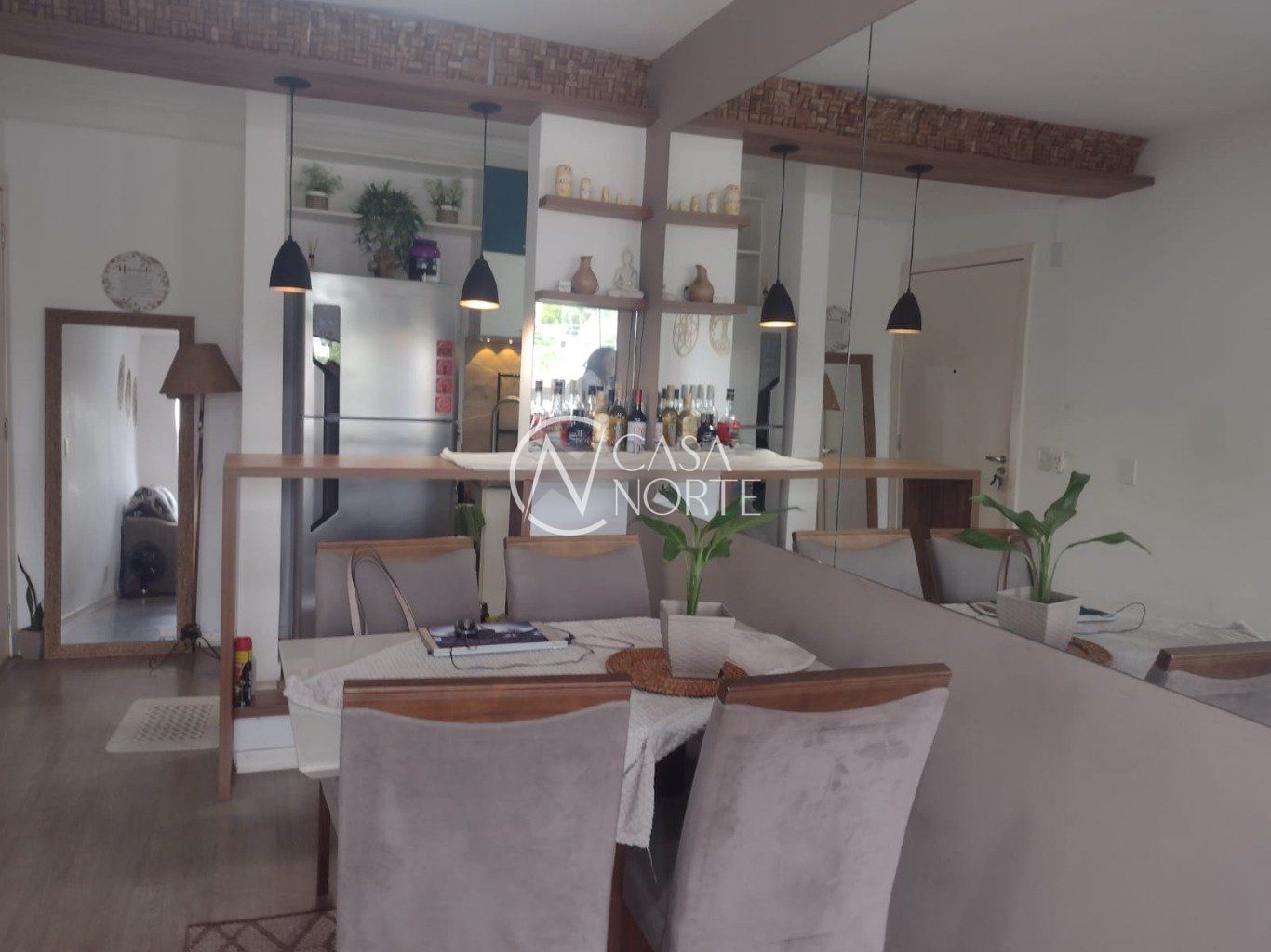 Apartamento à venda com 3 quartos, 63m², 1 suíte, 2 vagas, Rua Tenente Ary Tarrago no bairro Jardim Itu em Porto Alegre