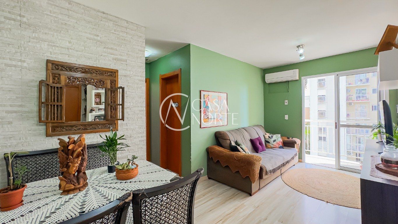 Apartamento à venda com 2 quartos, 61m², 1 suíte, 1 vaga, Rua Abram Goldsztein no bairro Jardim Carvalho em Porto Alegre