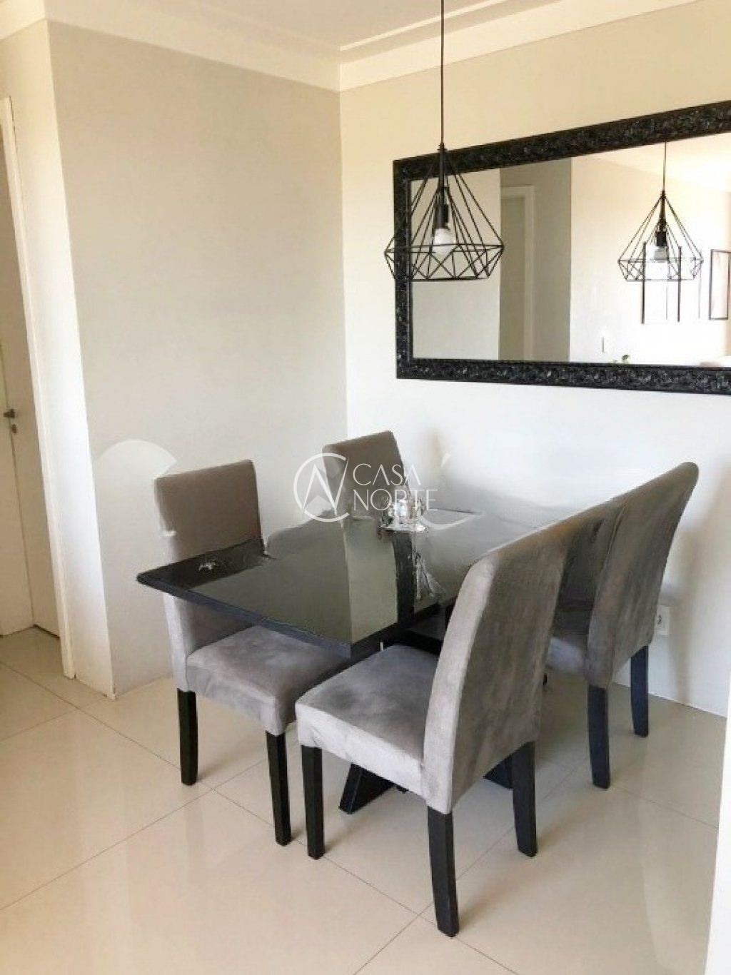 Apartamento à venda com 2 quartos, 50m², 1 vaga, Rua Luiz Fontoura Júnior no bairro Jardim Itu em Porto Alegre