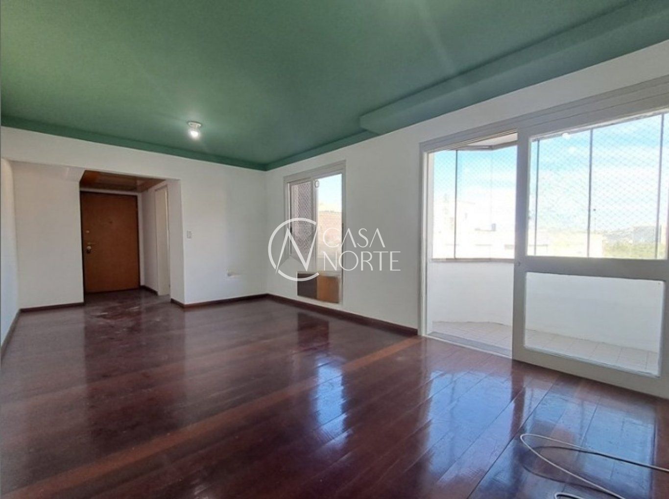 Apartamento à venda com 2 quartos, 80m², 1 suíte, 1 vaga, Rua Coronel Fernando Machado no bairro Centro Histórico em Porto Alegre