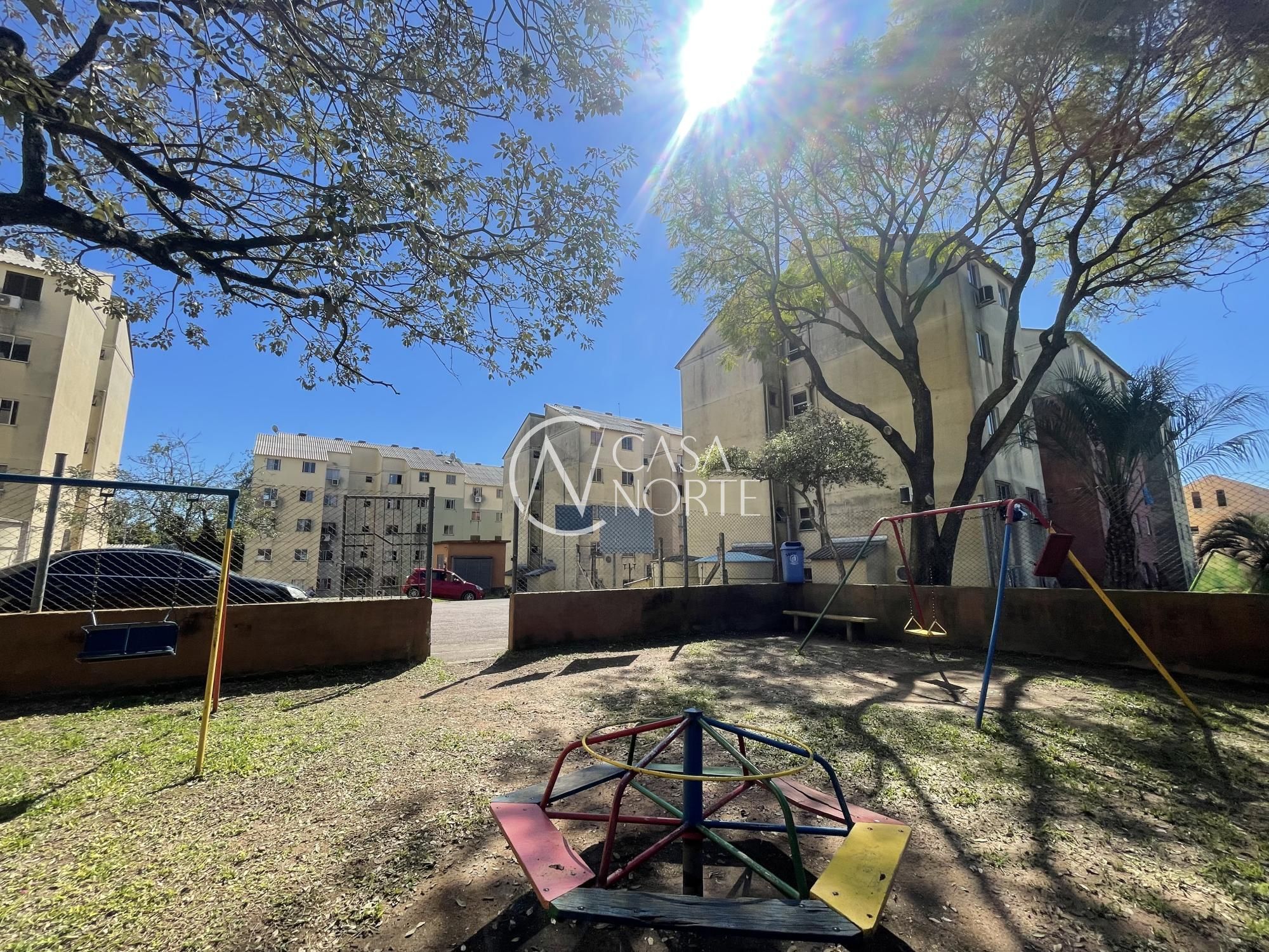 Apartamento à venda com 2 quartos, 38m², 1 vaga, Rua Vinte e Seis de Março no bairro Mário Quintana em Porto Alegre