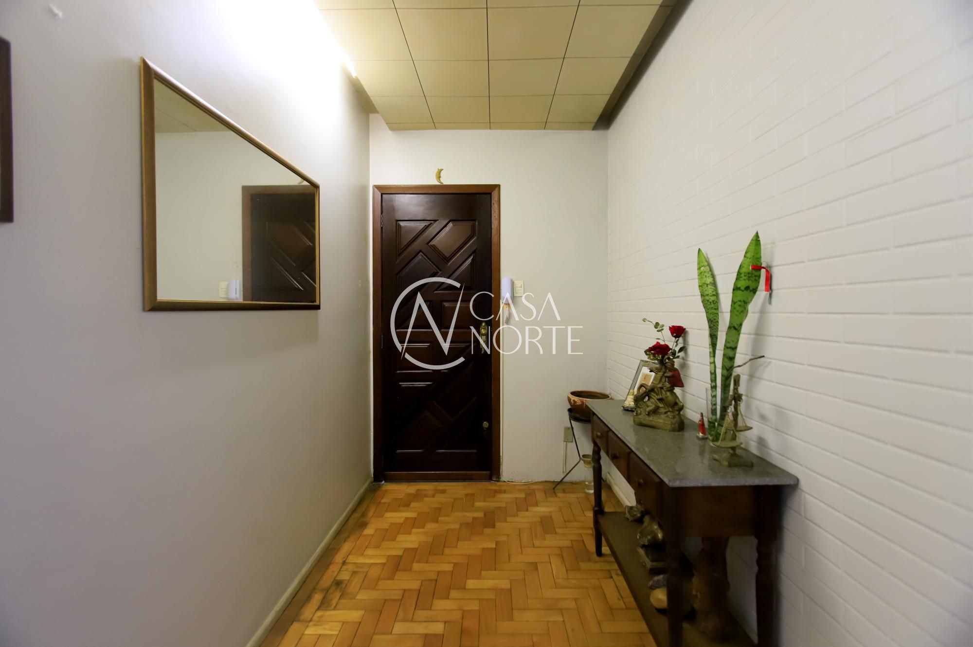 Apartamento à venda com 3 quartos, 88m², 1 suíte, Avenida Alberto Bins no bairro Centro Histórico em Porto Alegre