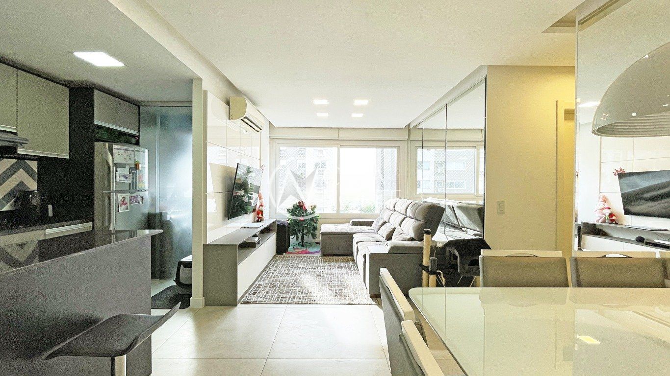 Apartamento à venda com 2 quartos, 65m², 1 suíte, 1 vaga, Rua Frederico Otávio Domingues Barbosa no bairro São Sebastião em Porto Alegre