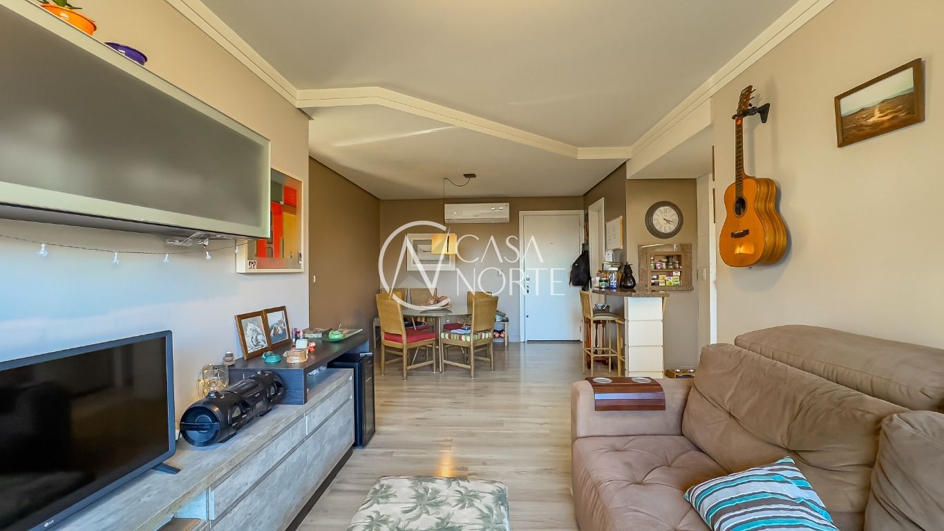 Apartamento à venda com 2 quartos, 69m², 1 suíte, 2 vagas, Rua Dona Eugênia no bairro Santa Cecília em Porto Alegre