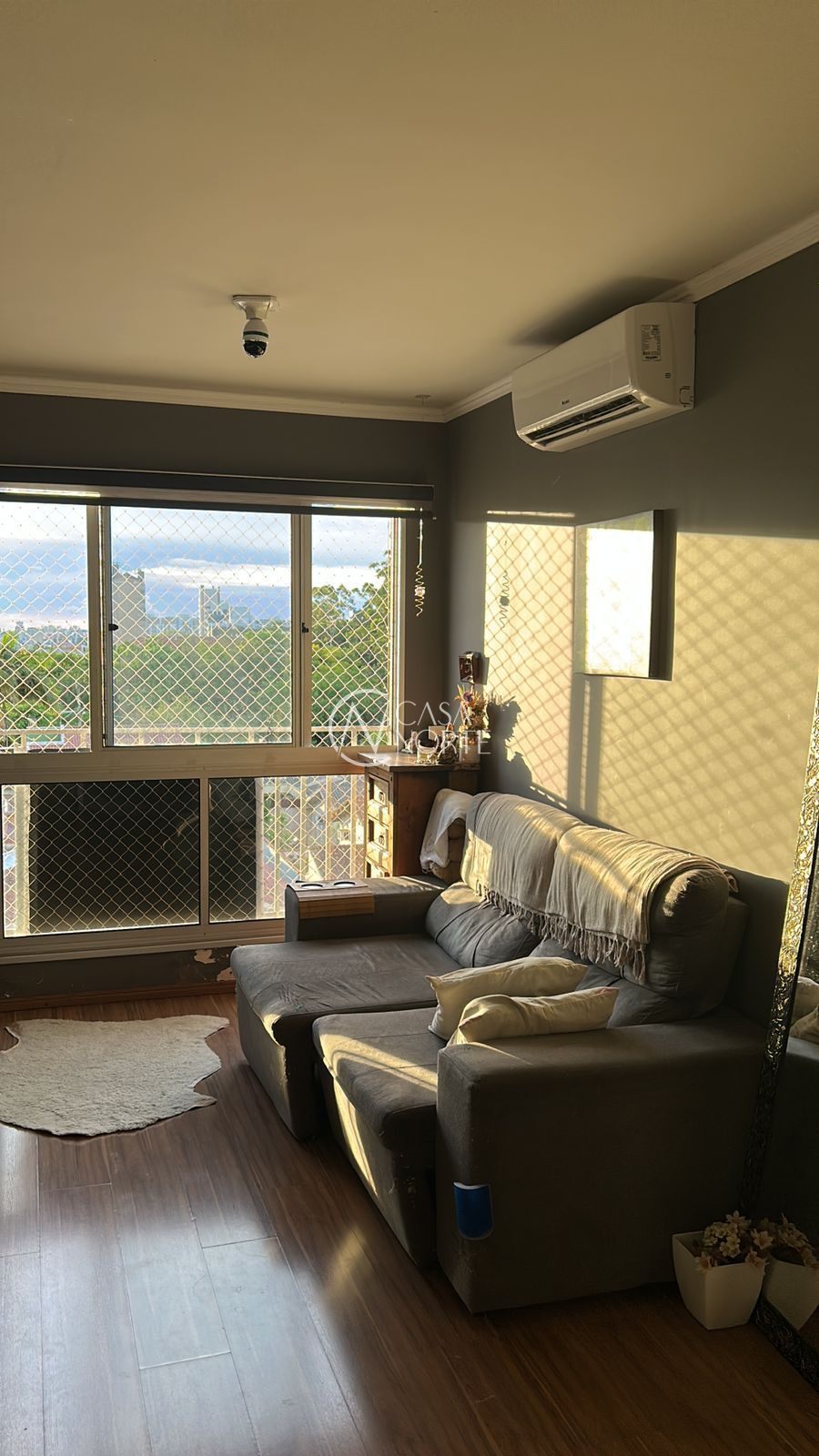 Apartamento à venda com 2 quartos, 48m², 1 vaga, Rua Tenente Ary Tarrago no bairro Jardim Itu em Porto Alegre