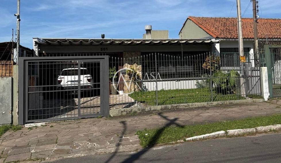 Casa à venda com 4 quartos, 150m², 1 suíte, 3 vagas, Avenida Assis Chateaubriand no bairro São Sebastião em Porto Alegre