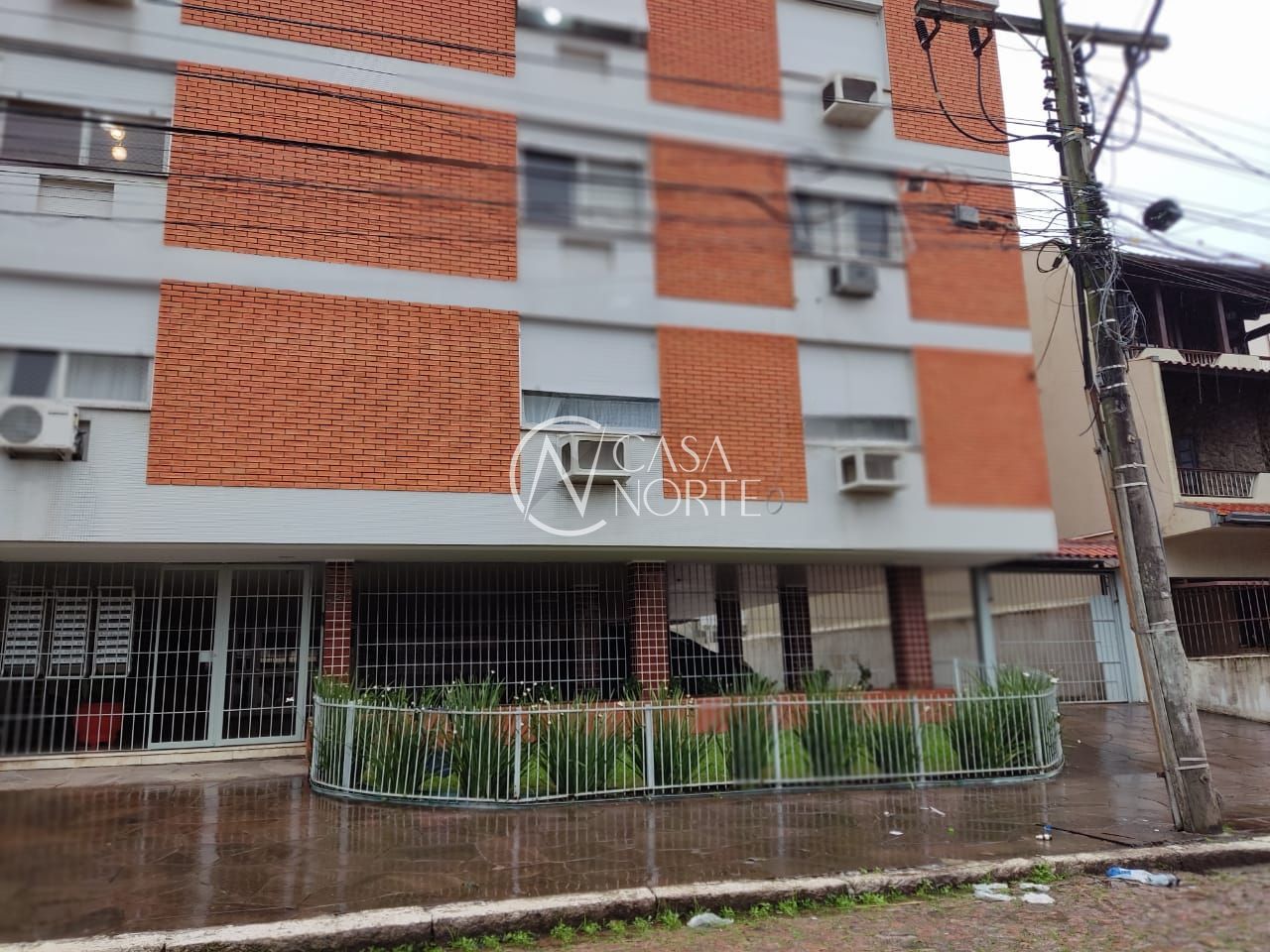 Apartamento à venda com 3 quartos, 67m², 1 vaga, Rua Açores no bairro Passo da Areia em Porto Alegre