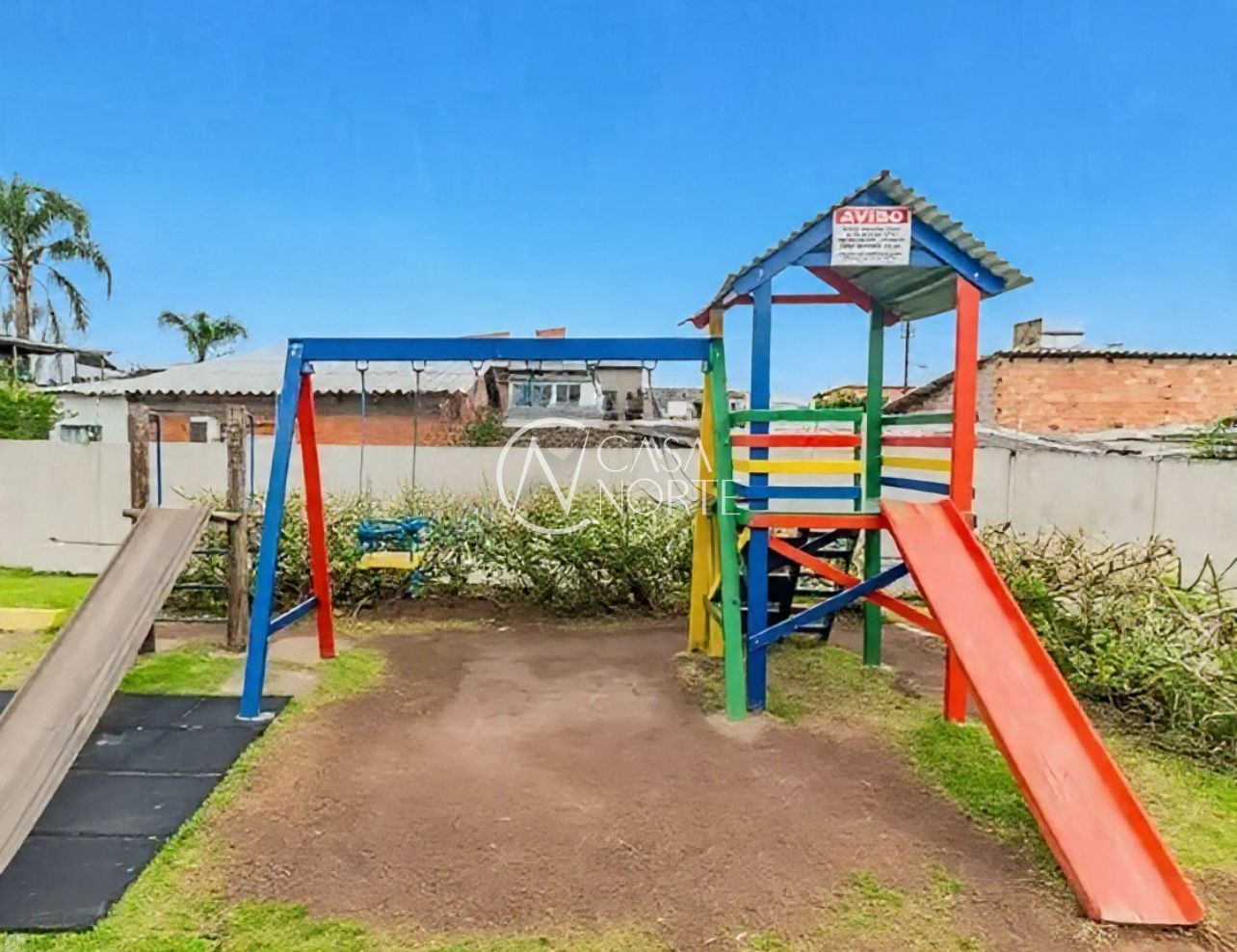 Apartamento à venda com 2 quartos, 44m², 1 vaga, Rua Gabriel Franco da Luz no bairro Sarandi em Porto Alegre