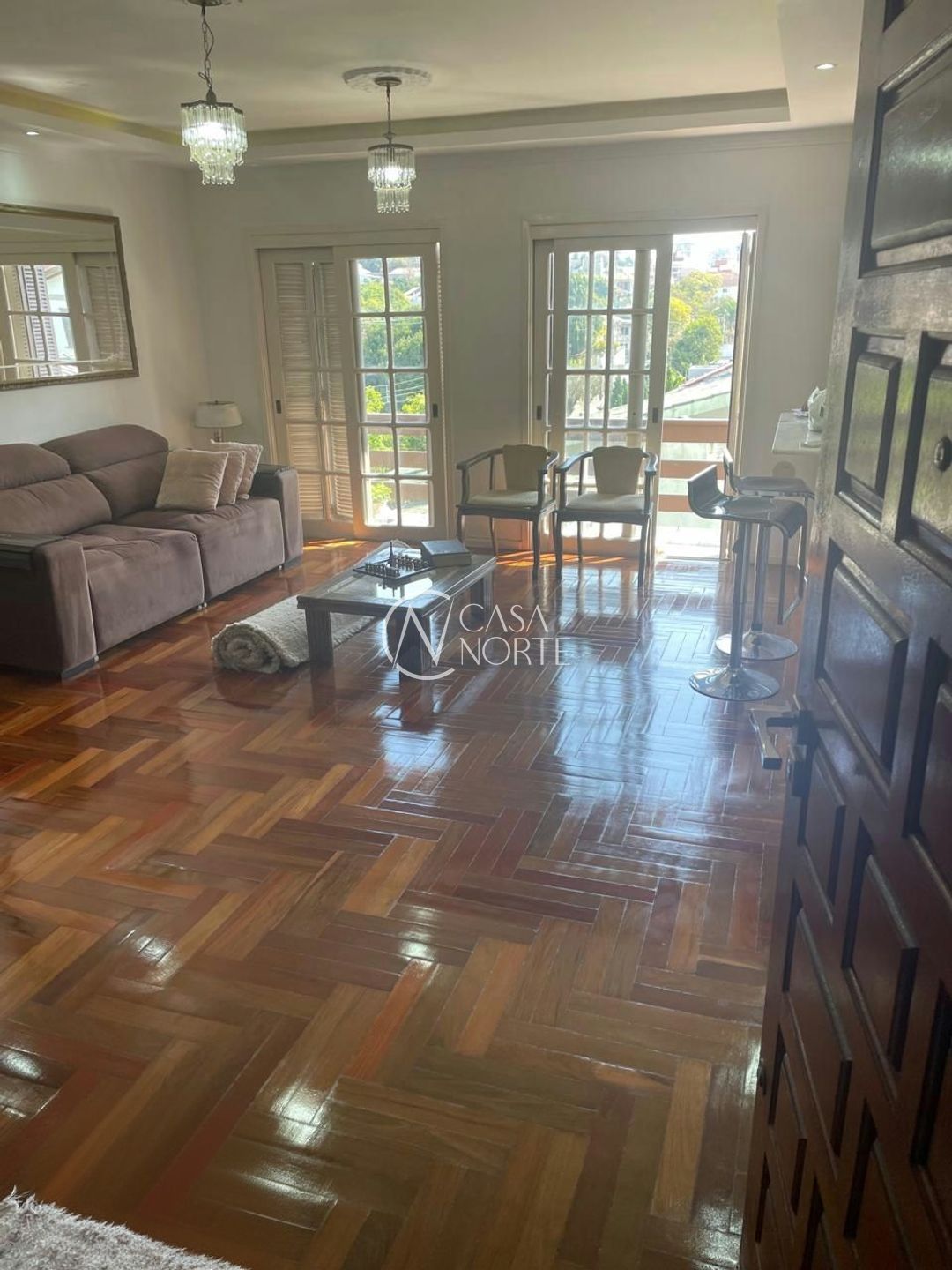 Cobertura à venda com 3 quartos, 177m², 1 suíte, 2 vagas, Rua Conselheiro Ângelo Ferraz no bairro Jardim Itu em Porto Alegre