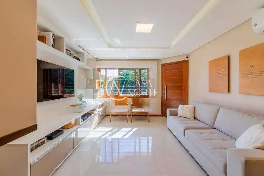 Casa de Condomínio à venda com 3 quartos, 181m², 1 suíte, 2 vagas, Rua Alcebíades Antônio dos Santos no bairro Nonoai em Porto Alegre
