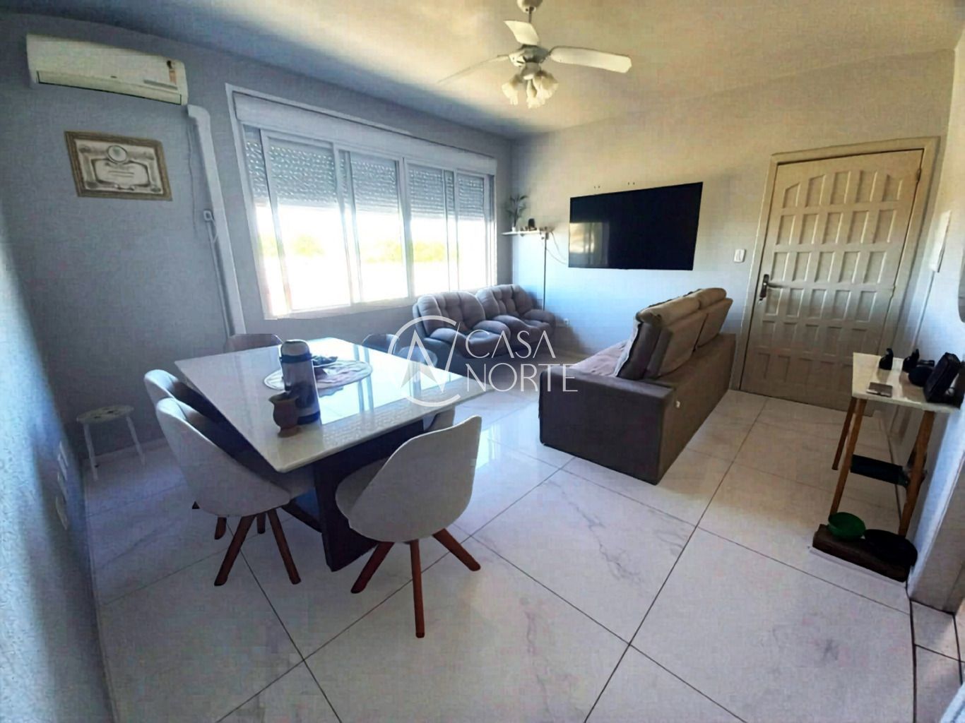 Apartamento à venda com 3 quartos, 109m², Travessa Afonso Marques no bairro Navegantes em Porto Alegre