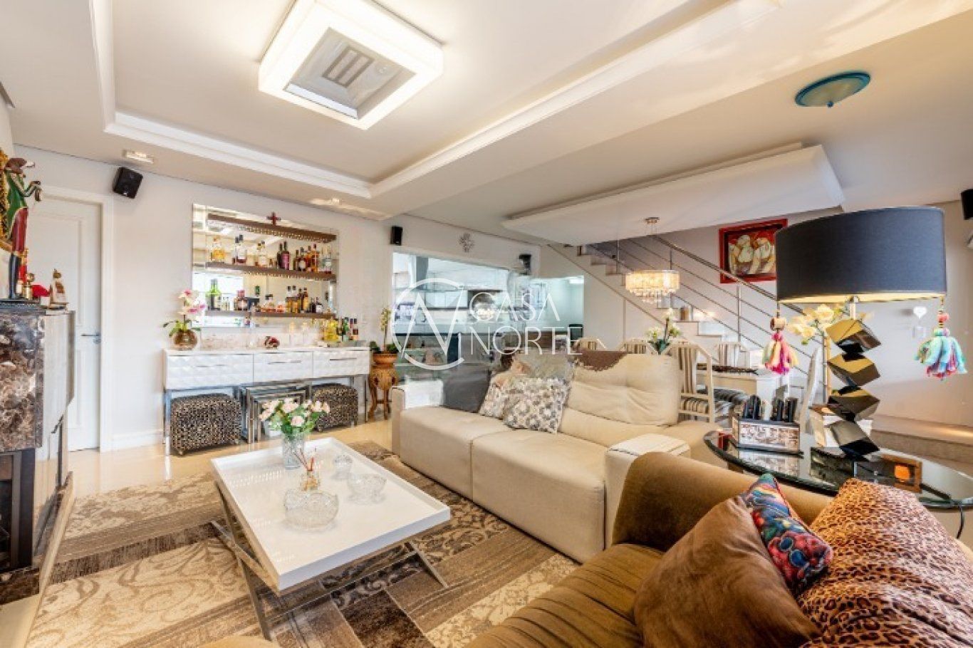 Casa de Condomínio à venda com 4 quartos, 203m², 2 suítes, 3 vagas, Avenida Ecoville no bairro Sarandi em Porto Alegre