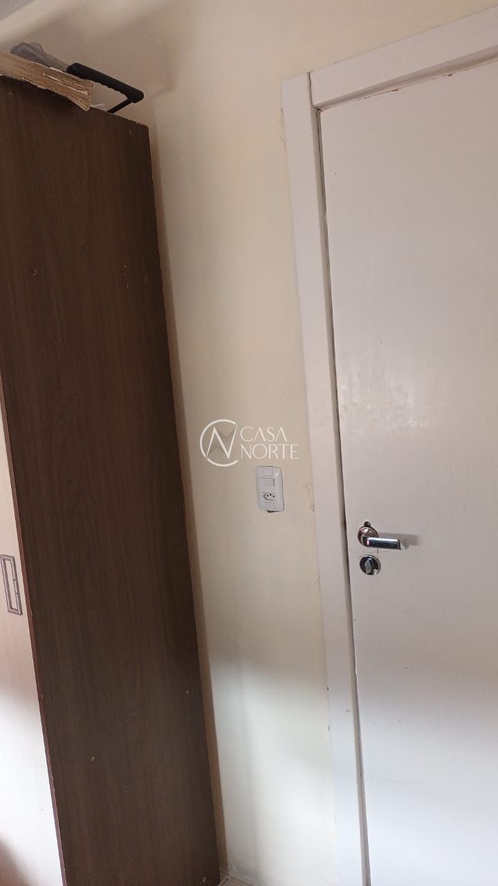 Apartamento à venda com 2 quartos, 45m², 1 vaga, Rua Mário Arnaud Sampaio no bairro Santa Rosa de Lima em Porto Alegre