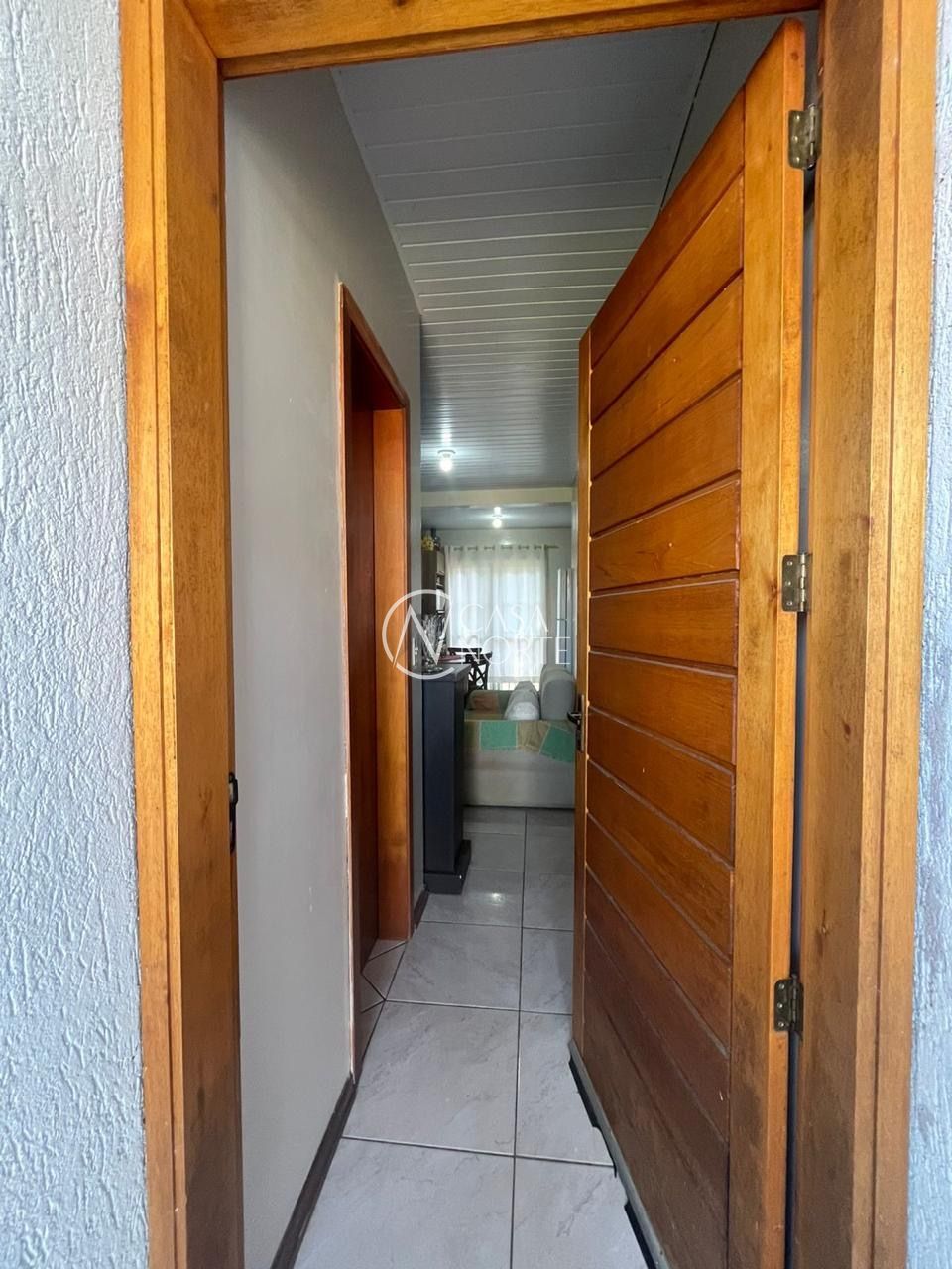Casa à venda com 2 quartos, 56m², 1 vaga, Rua Solon Vieira Marques no bairro Restinga em Porto Alegre