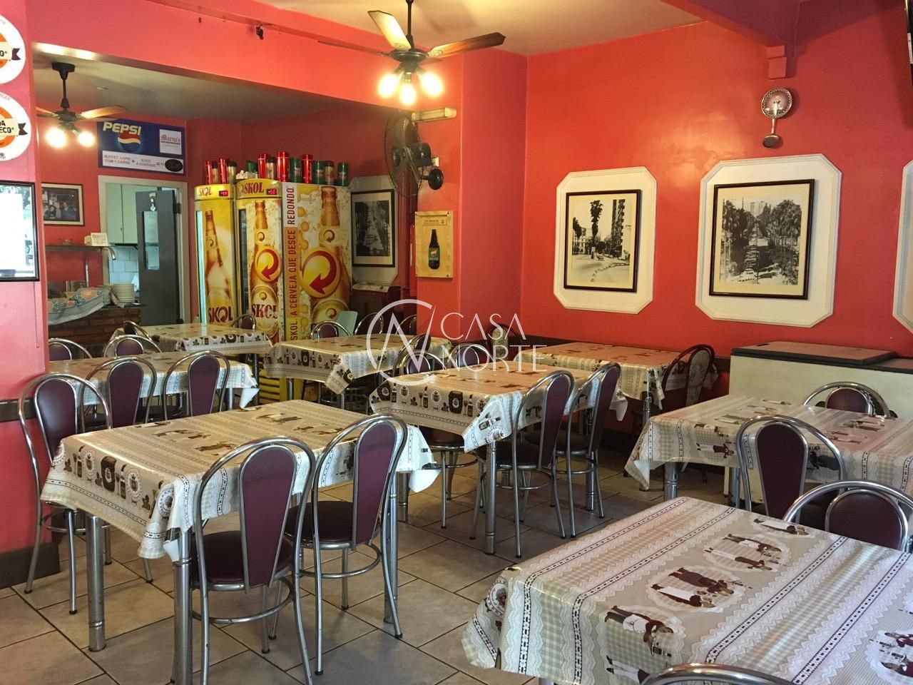 Ponto Comercial à venda com 1 quarto, 100m², Avenida Osvaldo Aranha no bairro Bom Fim em Porto Alegre