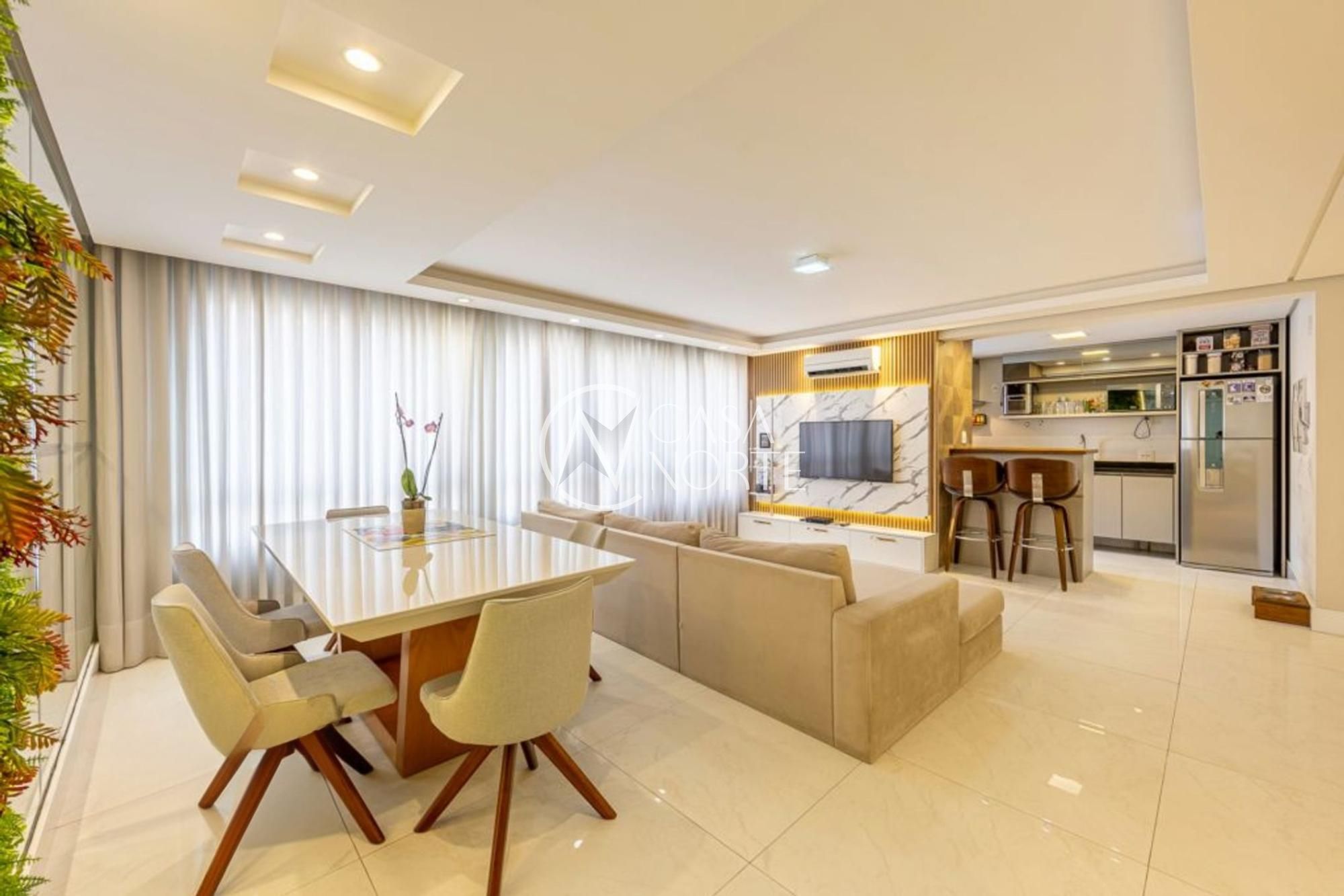 Apartamento à venda com 3 quartos, 89m², 1 suíte, 1 vaga, Rua Mário Antunes da Cunha no bairro Petrópolis em Porto Alegre