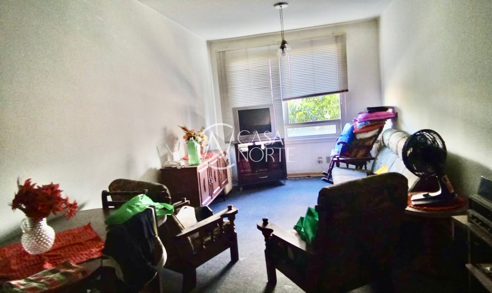 Apartamento à venda com 3 quartos, 69m², 1 suíte, 1 vaga, Rua Câncio Gomes no bairro Floresta em Porto Alegre