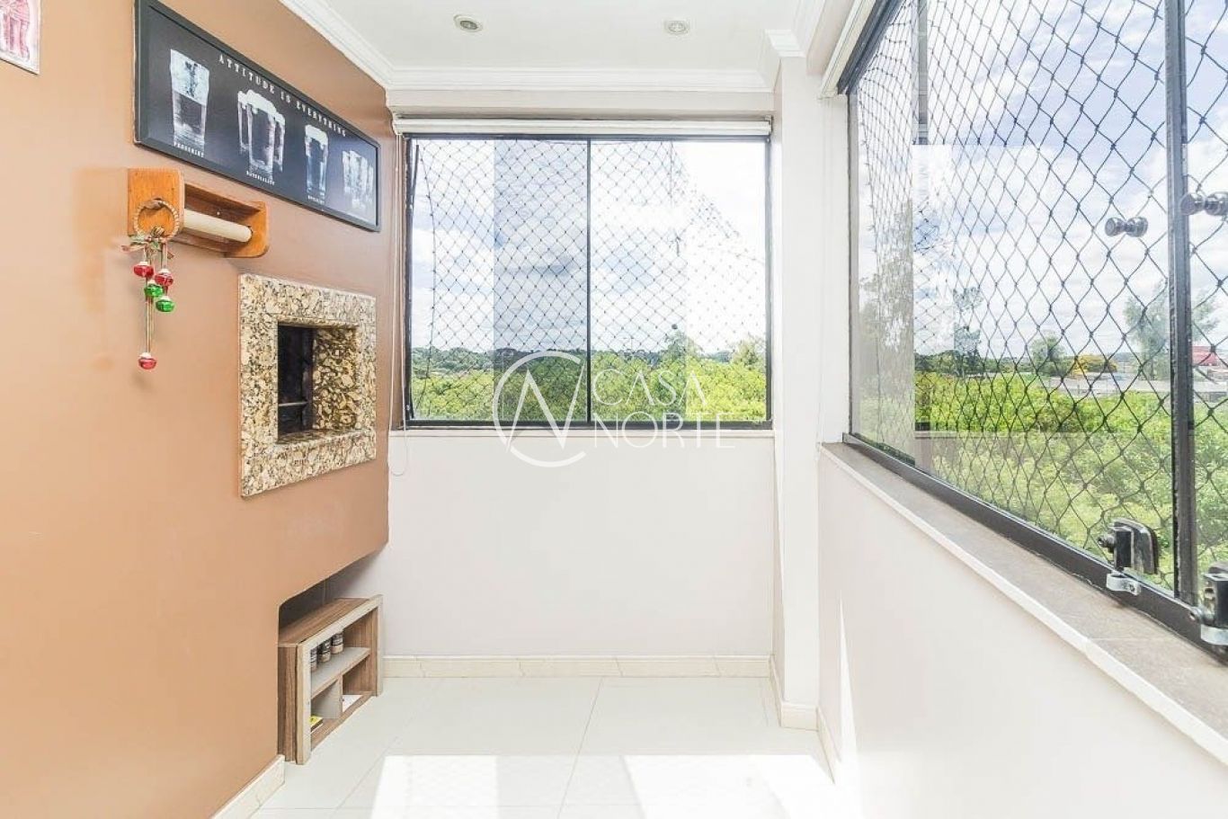 Apartamento à venda com 2 quartos, 58m², 1 vaga, Rua Ari Barroso no bairro Sarandi em Porto Alegre