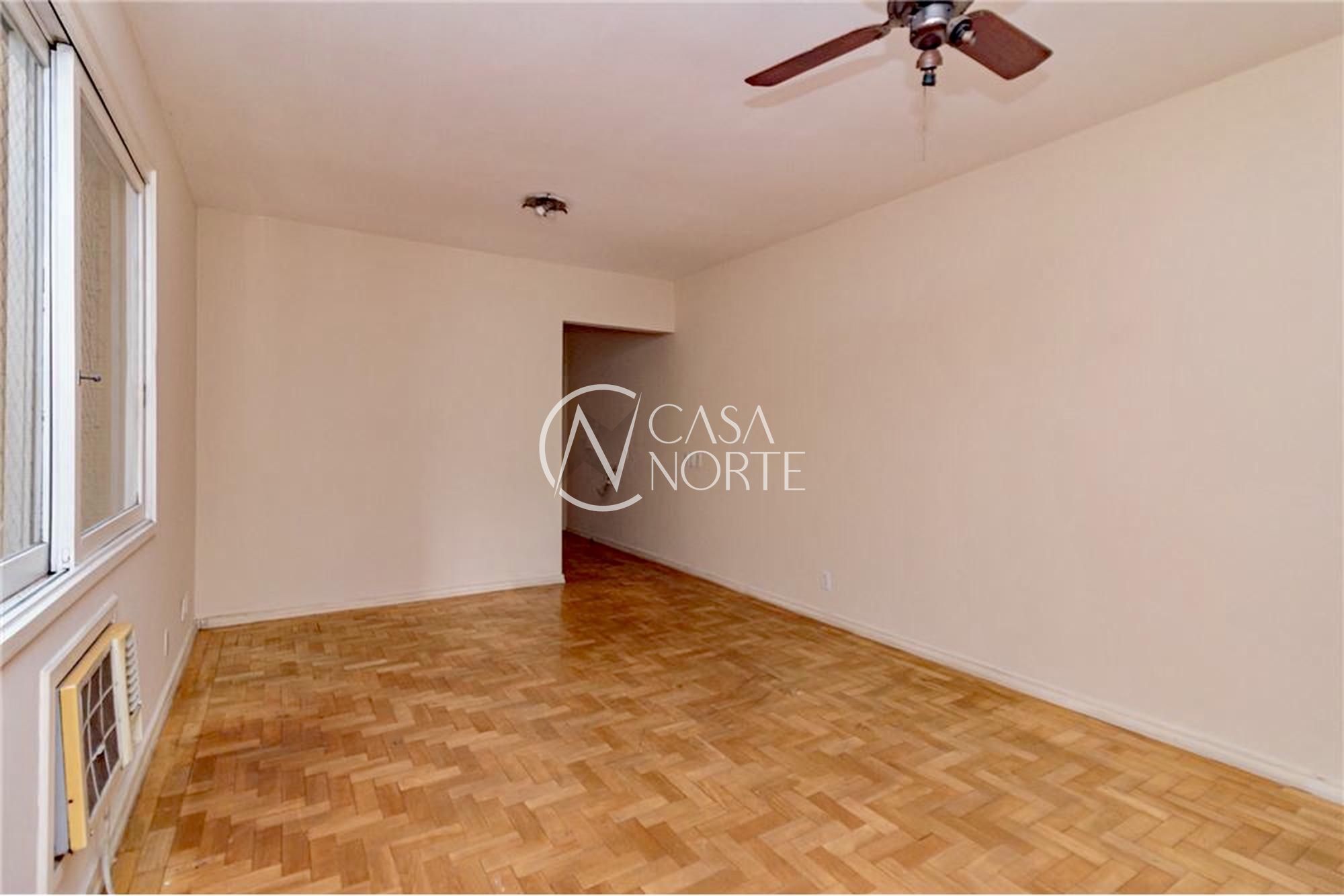 Apartamento à venda com 2 quartos, 120m², 3 suítes, 1 vaga, Rua Duque de Caxias no bairro Centro Histórico em Porto Alegre