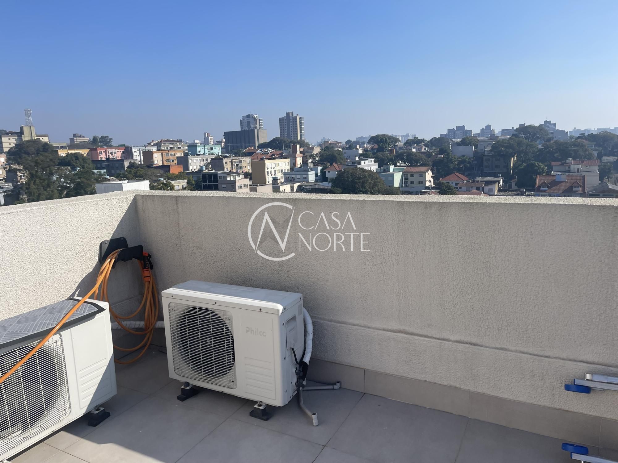 Cobertura à venda com 3 quartos, 131m², 1 suíte, 1 vaga, Rua Engenheiro Sadi Castro no bairro Sarandi em Porto Alegre