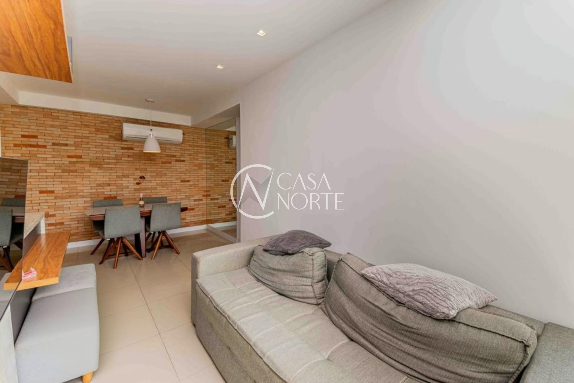 Apartamento à venda com 3 quartos, 79m², 1 suíte, 1 vaga, Rua Irmão Norberto Francisco Rauch no bairro Jardim Carvalho em Porto Alegre